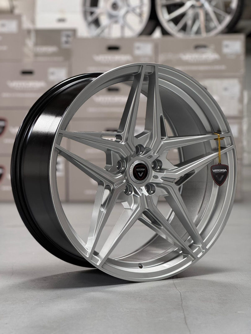4 RODAS VITTORIA CANCUN / ARO 20X9 (5X112) ET40